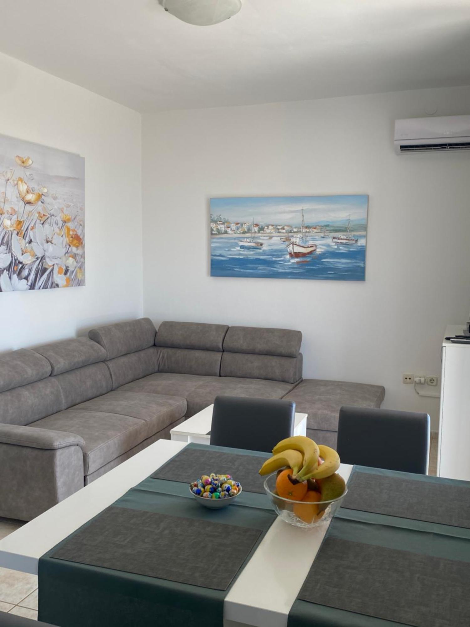 Ferienwohnung Kuca Za Odmor Denona Borovići Exterior foto